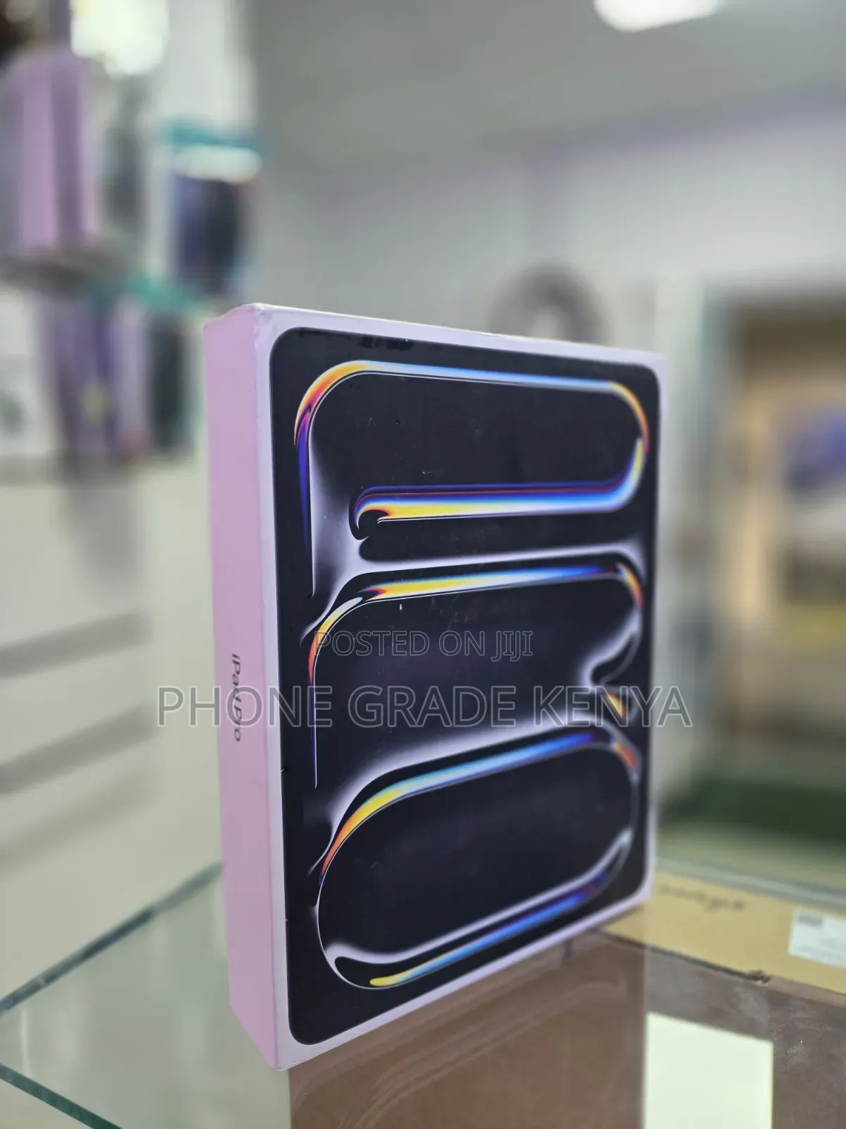 New Apple iPad Pro 13 (2025) 256 GB Black