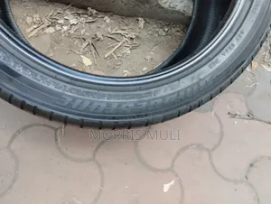 275/40r20 Bridgestone