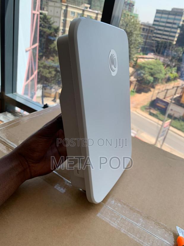 Cambium Cnpilot E510 Wi-Fi 5 Outdoor Wireless Access Point - thumbnail 2