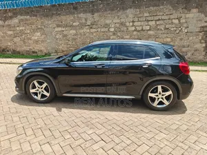 Mercedes-Benz GLA-Class 2016 Black