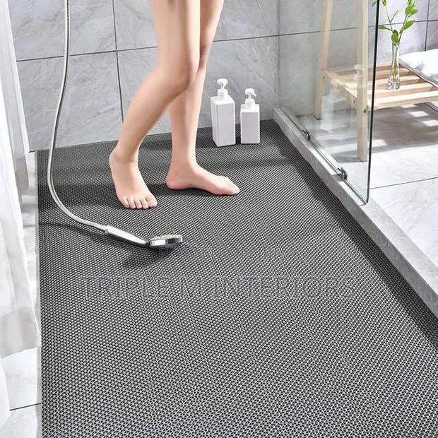 Secure Step S-Shape Non-Slip Mat