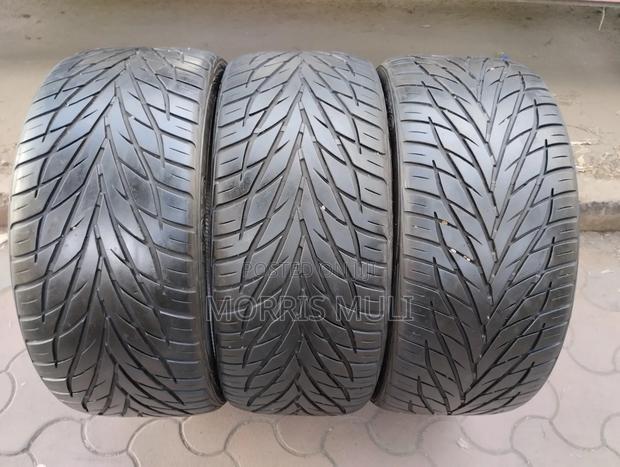 285/35r22 Toyo - main view