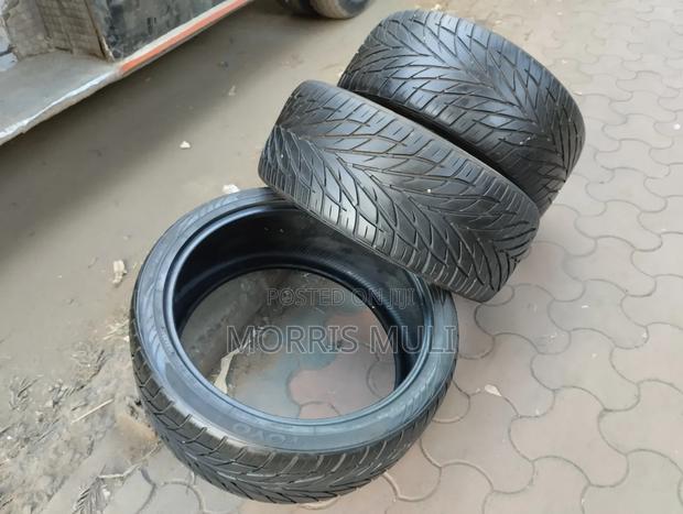 285/35r22 Toyo - thumbnail 7
