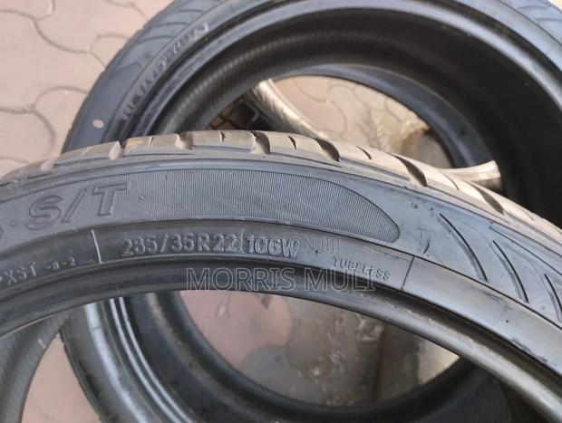 285/35r22 Toyo - thumbnail 10