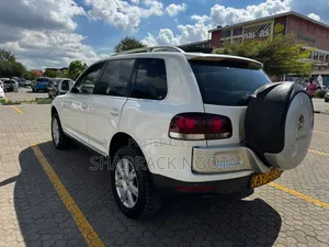 Volkswagen Touareg 3.0 V6 TDi 2007 White