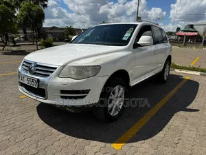 Volkswagen Touareg 3.0 V6 TDi 2007 White