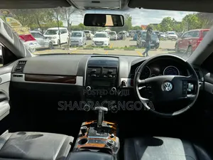 Volkswagen Touareg 3.0 V6 TDi 2007 White