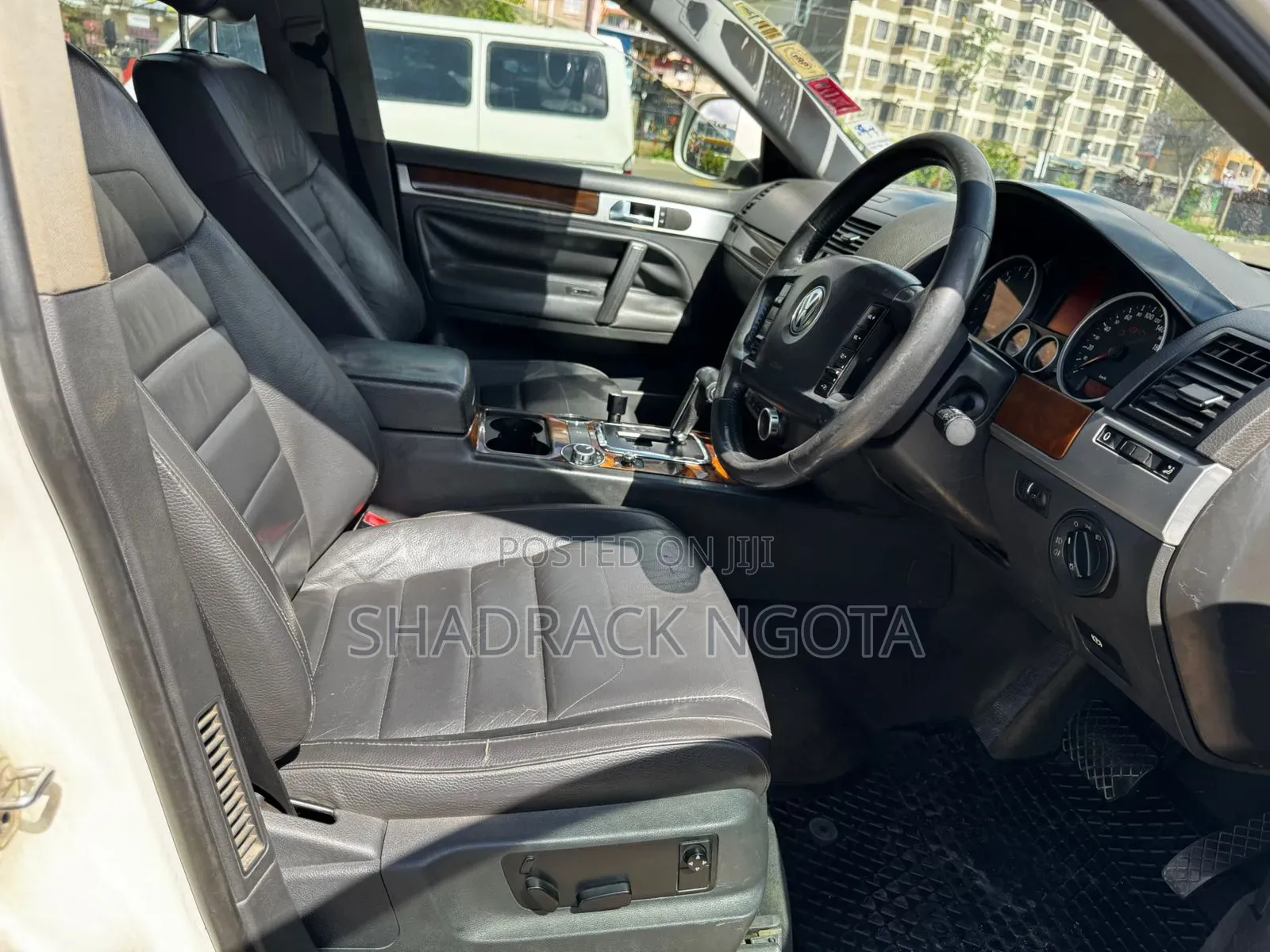 Volkswagen Touareg 3.0 V6 TDi 2007 White