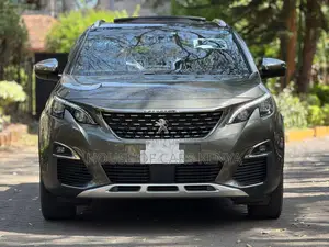 Peugeot 3008 2018 Green