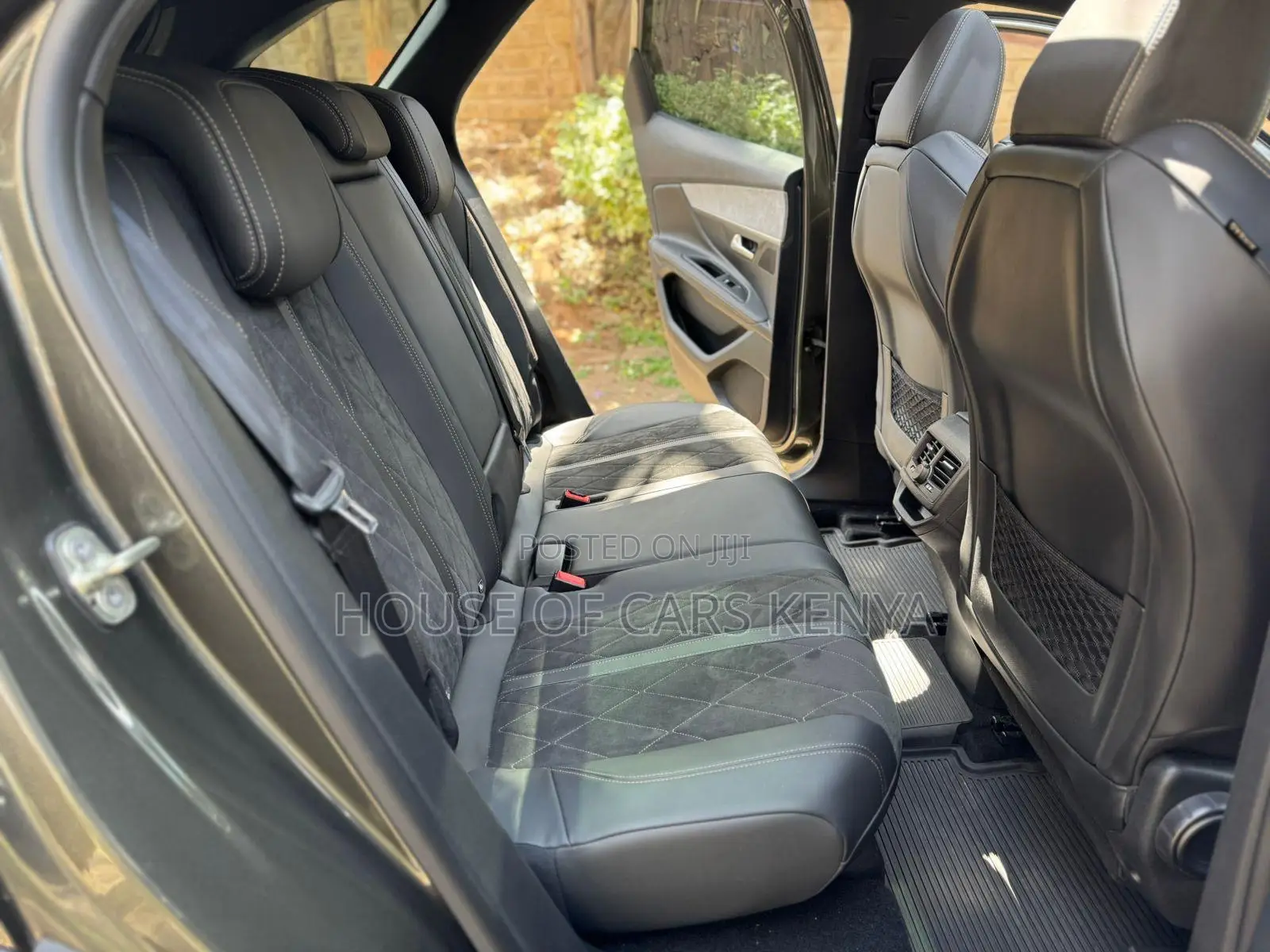 Peugeot 3008 2018 Green