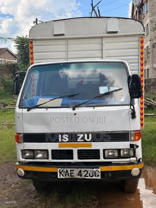 Isuzu NKR Open Body