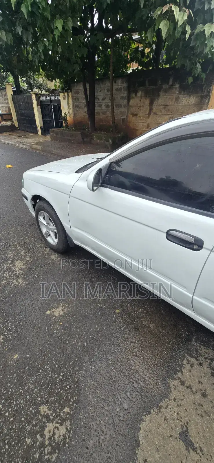 Nissan Sunny 1999 White