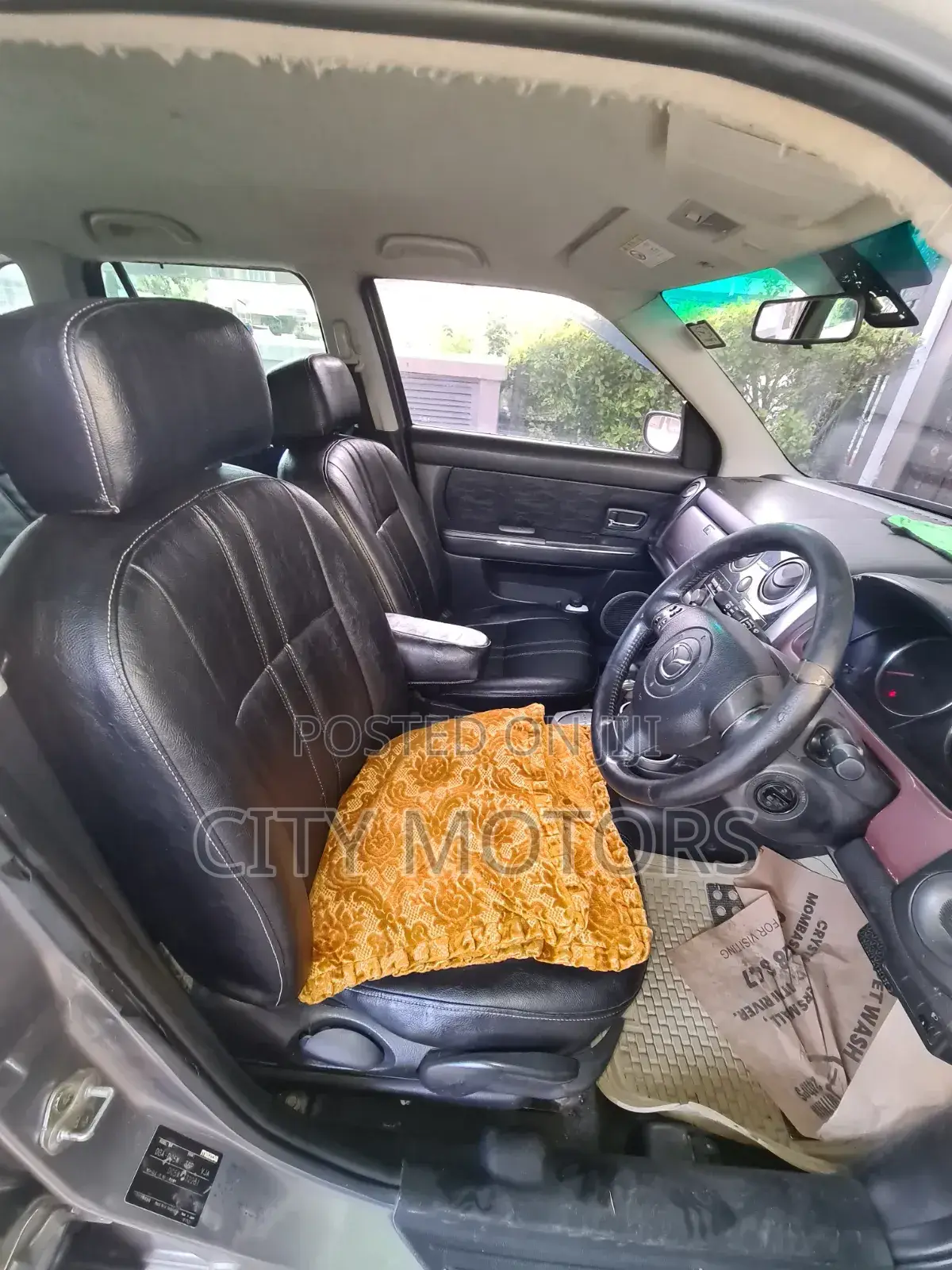 Mazda Verisa 2009 Silver