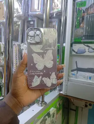 Clear Phone Case Featuring a Decorative White Butterfly Pattern
