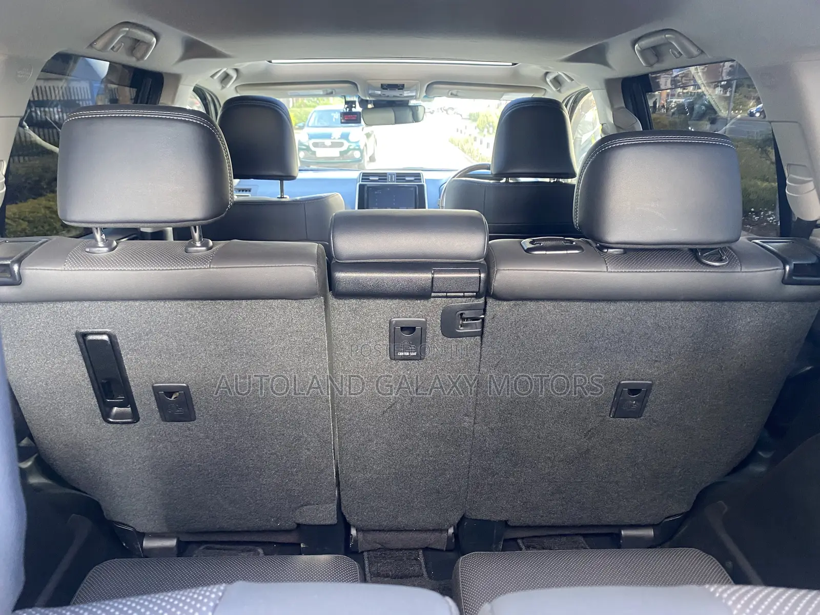 Toyota Land Cruiser Prado 2.7 2022 White