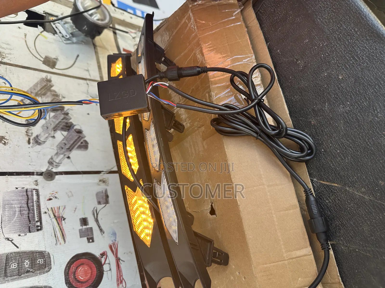 Mazda Cx5/Cx8 2017+ Foglight Cover