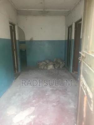 6bdrm House in Mwandoni, Mshomoroni for sale