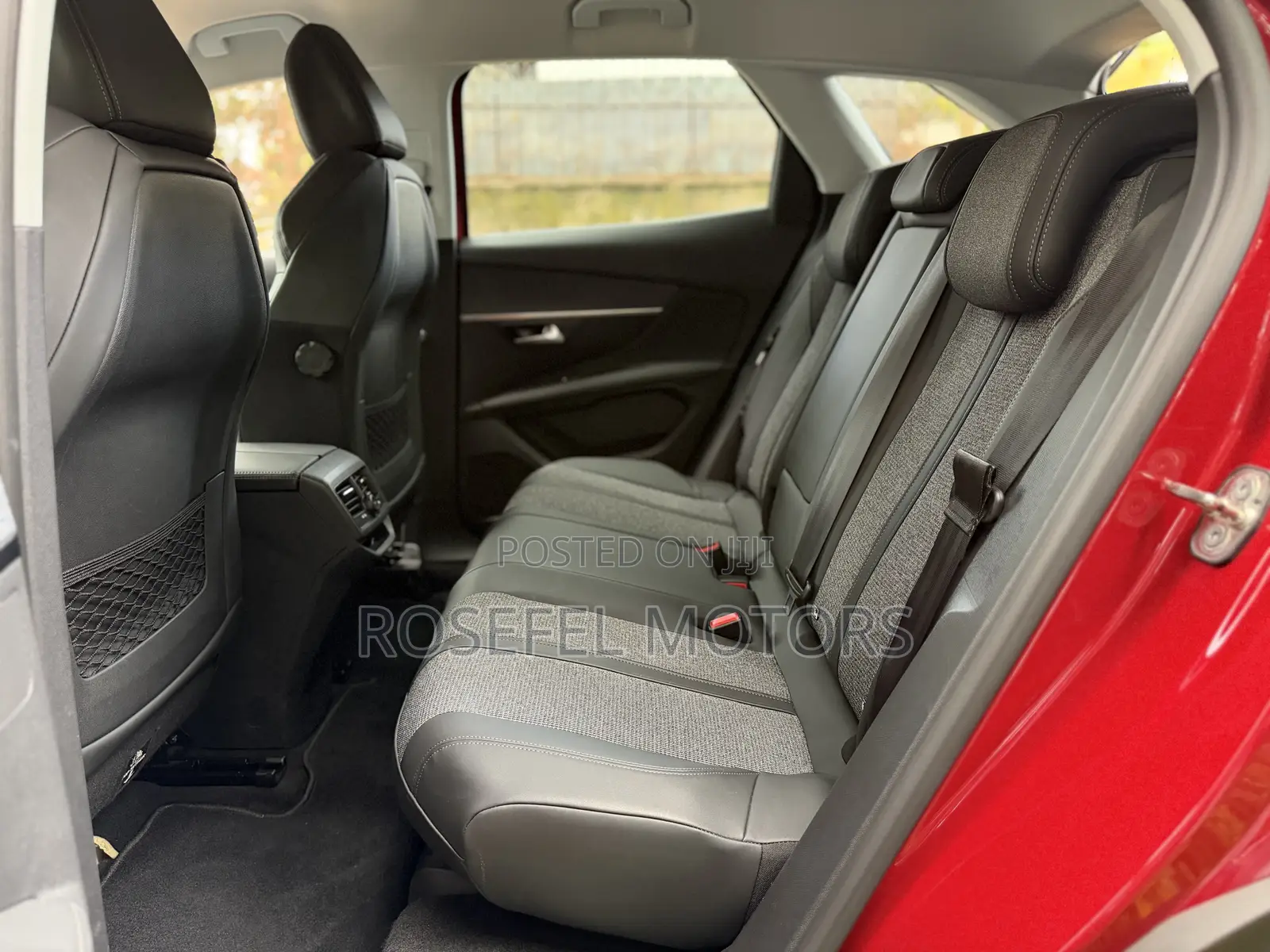 Peugeot 3008 2019 Red