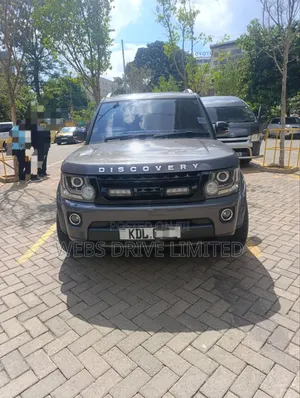 Land Rover Discovery 2016 Gray