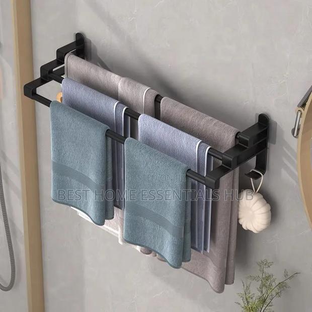 *Three Layer Towel Rack*
60cm- Black White