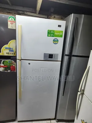 550litres White Fridge