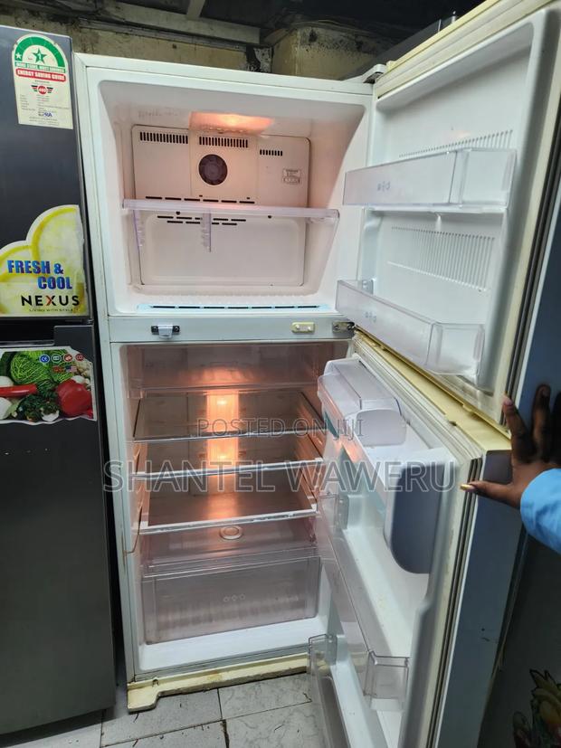 550litres White Fridge - thumbnail 2