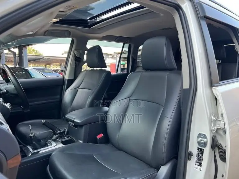 Toyota Landcruiser Prado Tx Diesel for Hire and Rental
