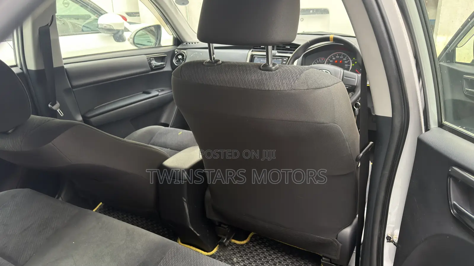 Toyota Axio 1.5 G 2WD 2019 Silver