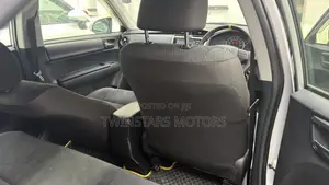 Toyota Axio 1.5 G 2WD 2019 Silver