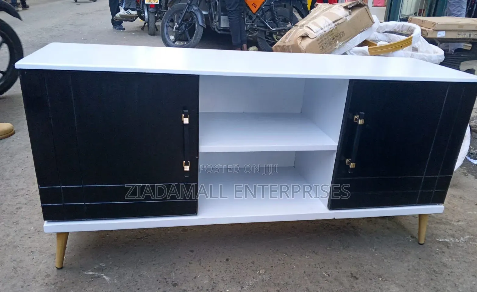 4.5 Ft Executive Tv Stand – Smart Design Meets Everyday Convenience