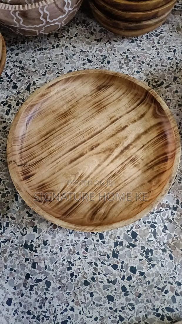Wooden Serving Plates - thumbnail 2