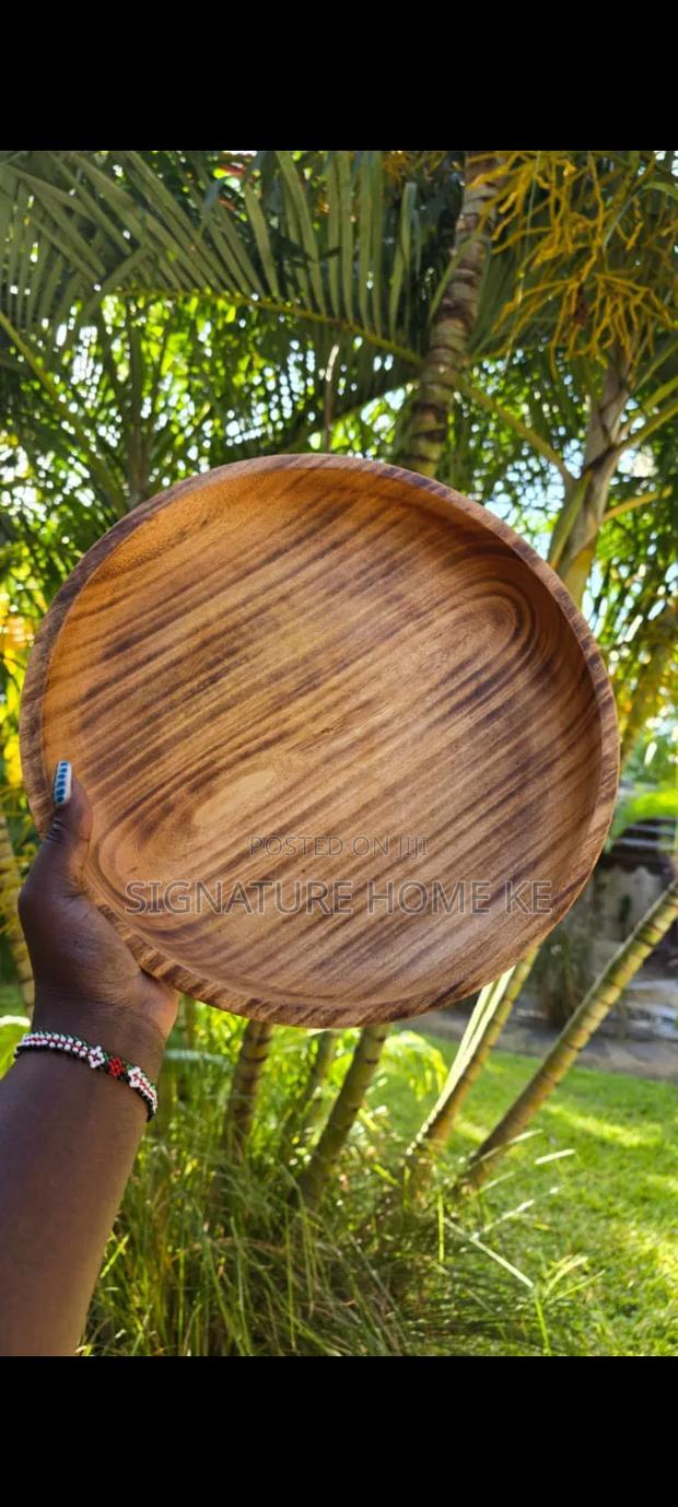 Wooden Serving Plates - thumbnail 8