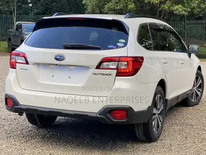 Subaru Outback Premium AWD 2020 White