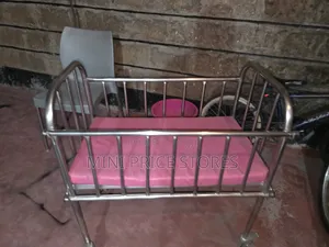 Hospital Baby Cot