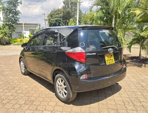 Toyota Ractis 2014 Black