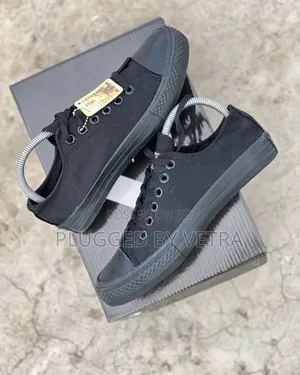 Fabric Material Converse Allstar In "Tripple Black Colourway"