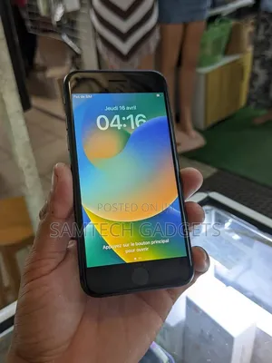 Apple iPhone 8 128 GB Black