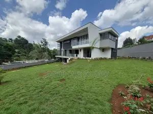5bdrm House in Nyari for sale