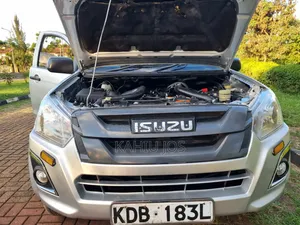 Isuzu D-MAX 2021 Silver