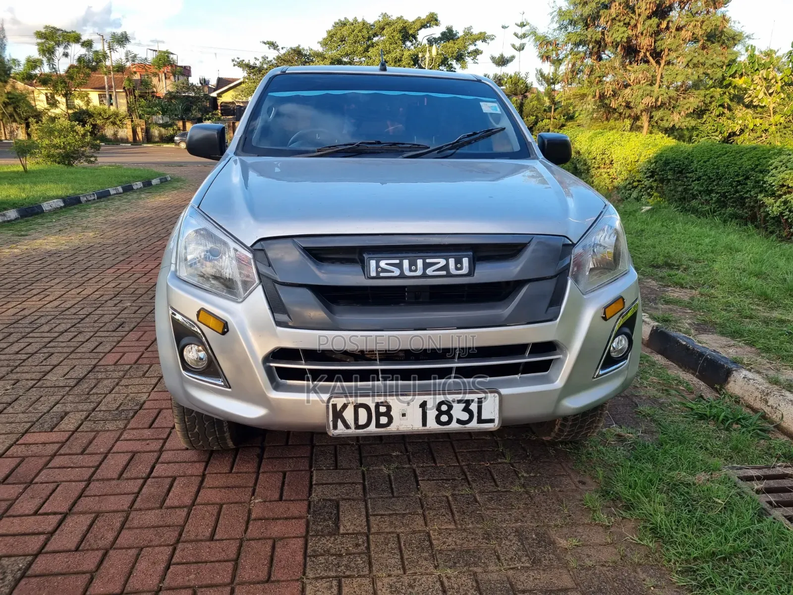 Isuzu D-MAX 2021 Silver