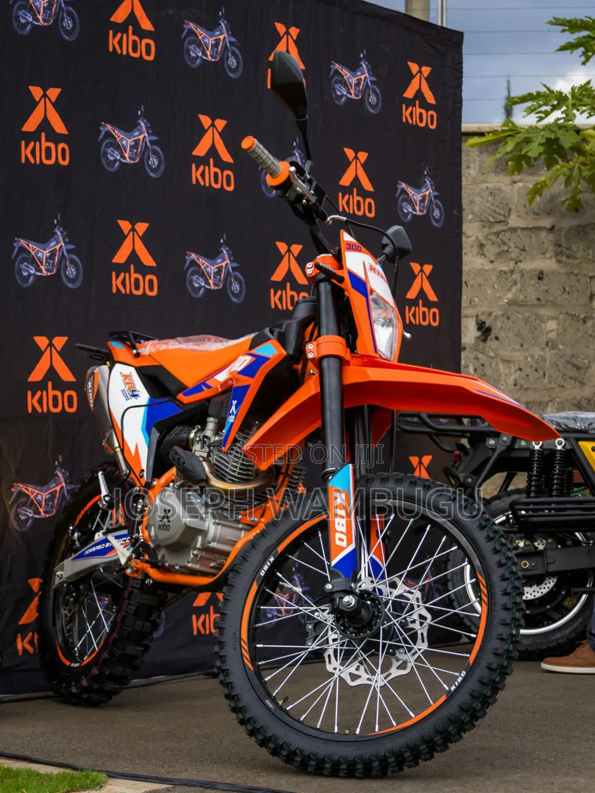 New Kibo 2025 Orange