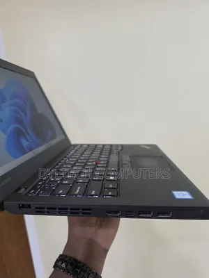 Laptop Lenovo ThinkPad X260 8GB Intel Core i7 SSD 256GB