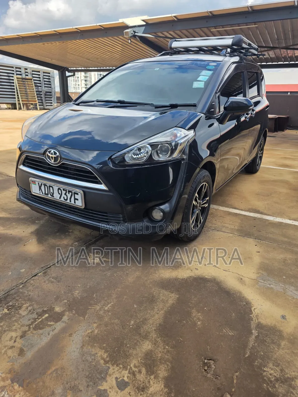 Toyota Sienta 2017 Black