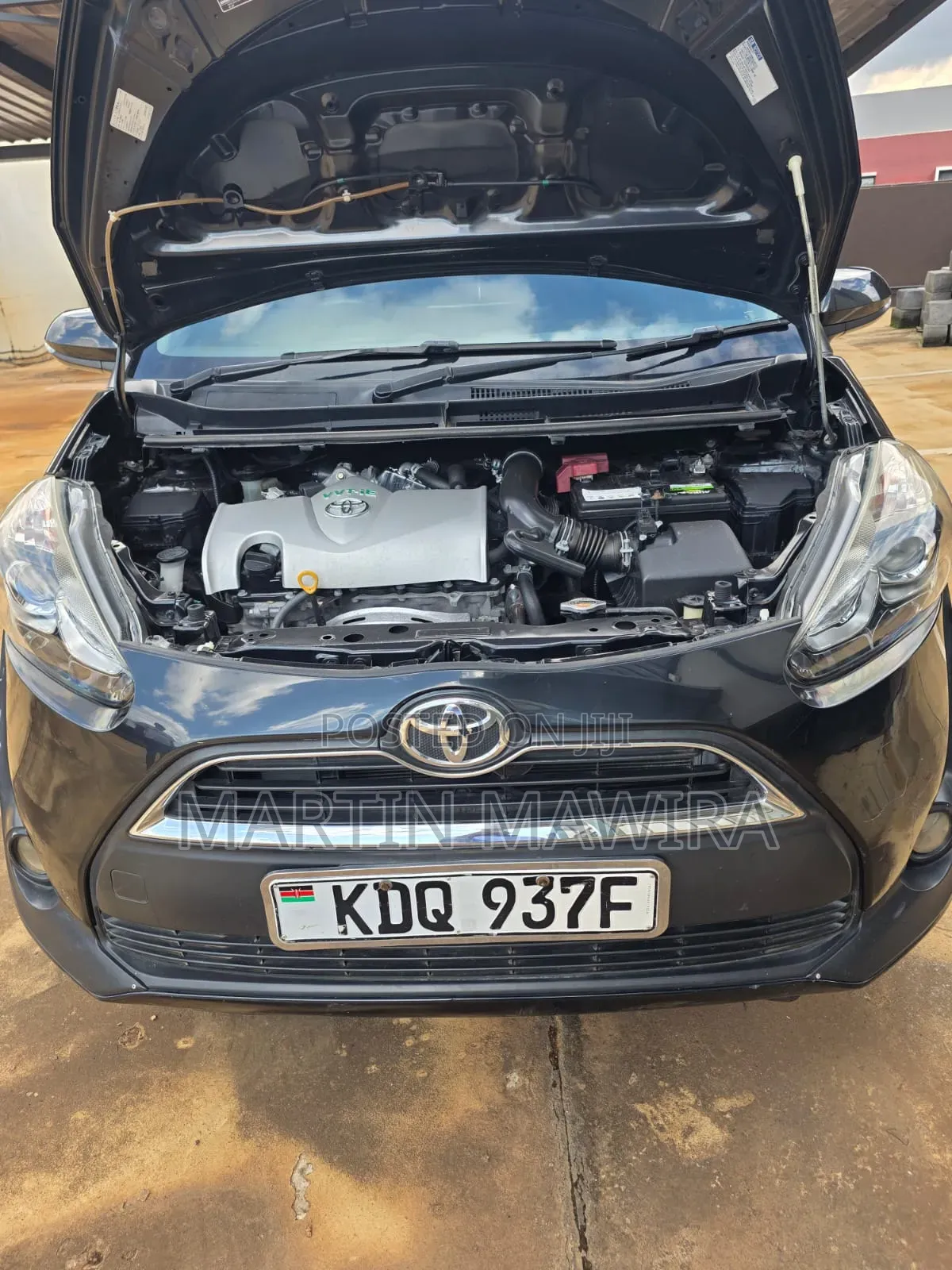 Toyota Sienta 2017 Black