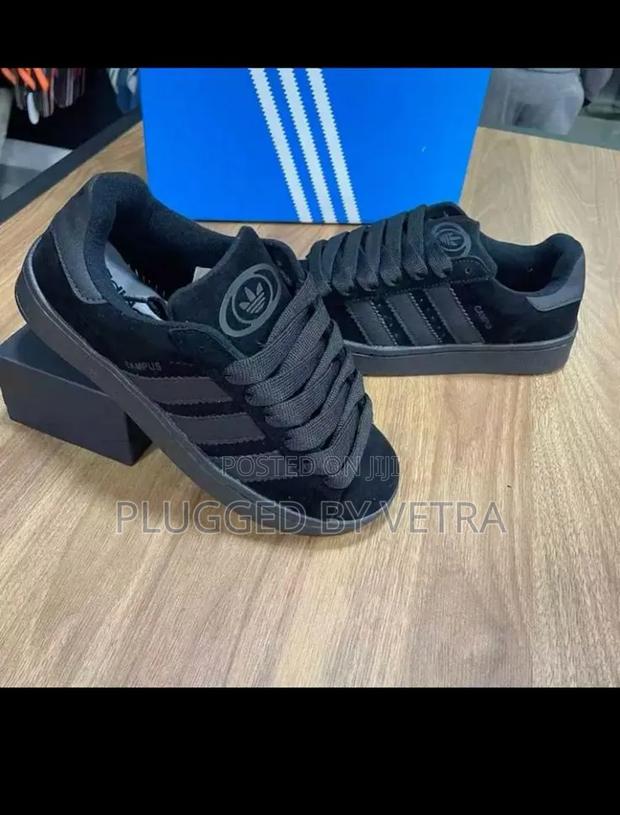 Adidas Campus All Black Shoes/Sneakers. - thumbnail 2