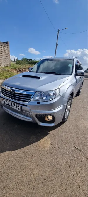 Subaru Forester 2.0D X 2011 Silver
