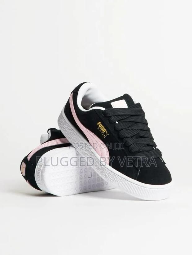 Puma Suede in 'Black,Pink White Colourway ' - thumbnail 2