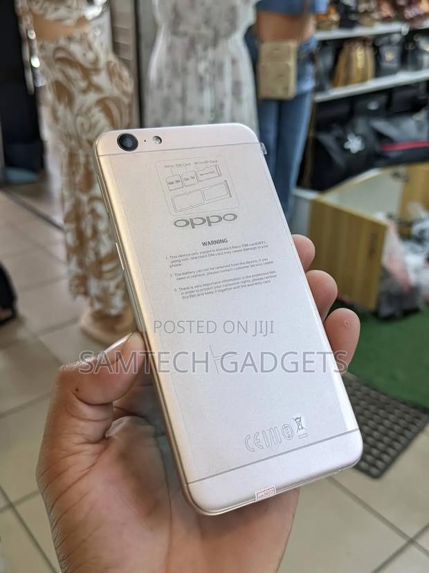 Oppo A57 32 GB Gold - thumbnail 2