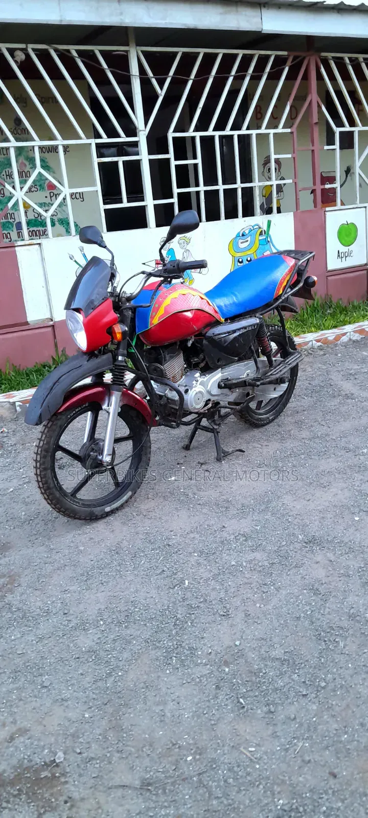 Bajaj Boxer 150 UG 2023 Red