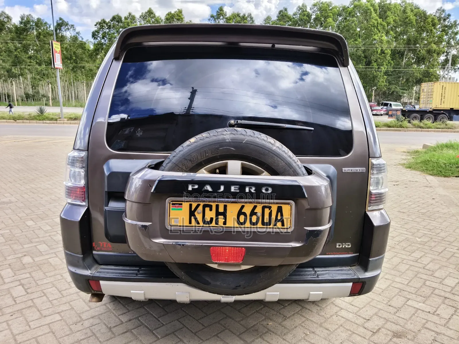 Mitsubishi Pajero 3.2 Di-Dc GLS 2010 Brown